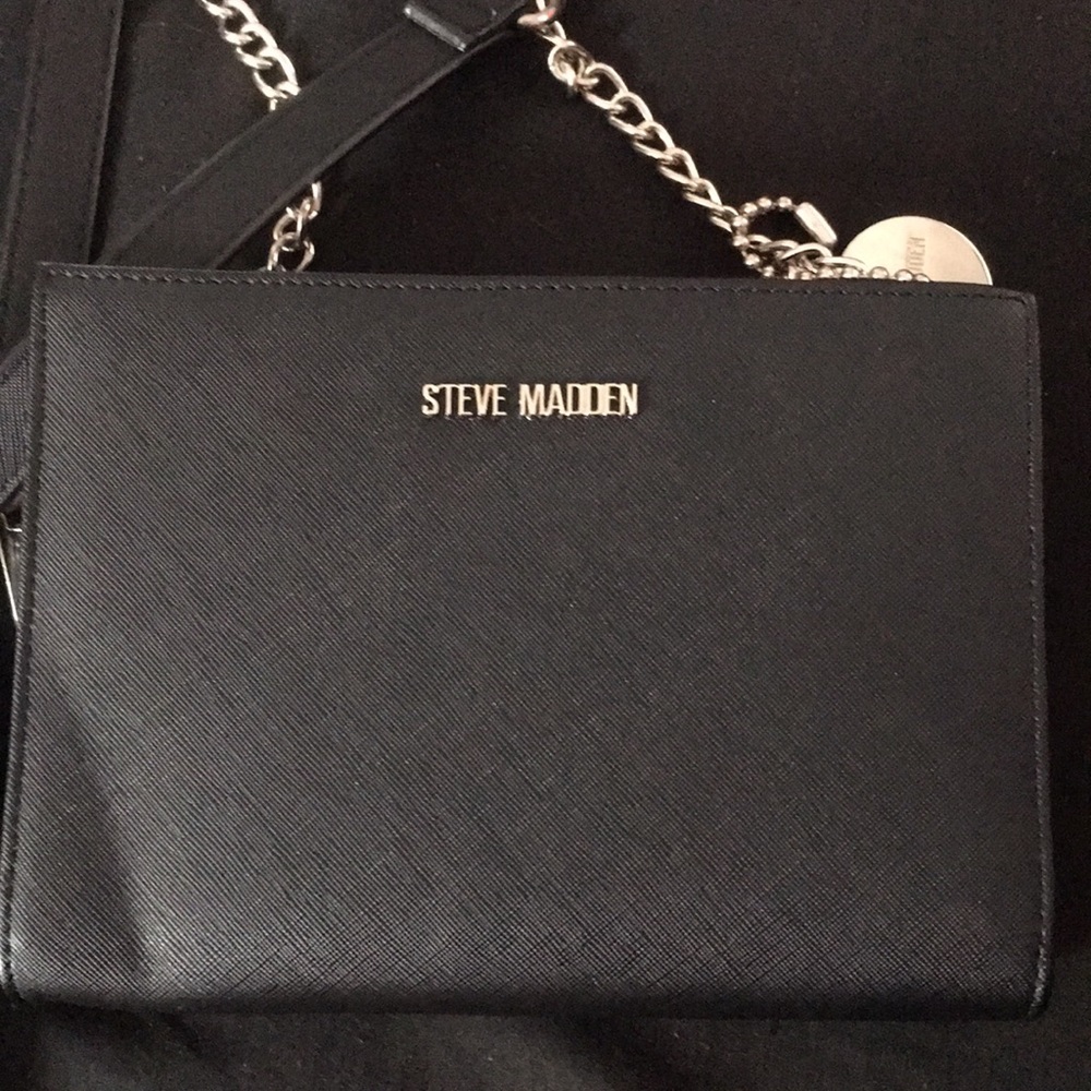 Black Steve Madden bag